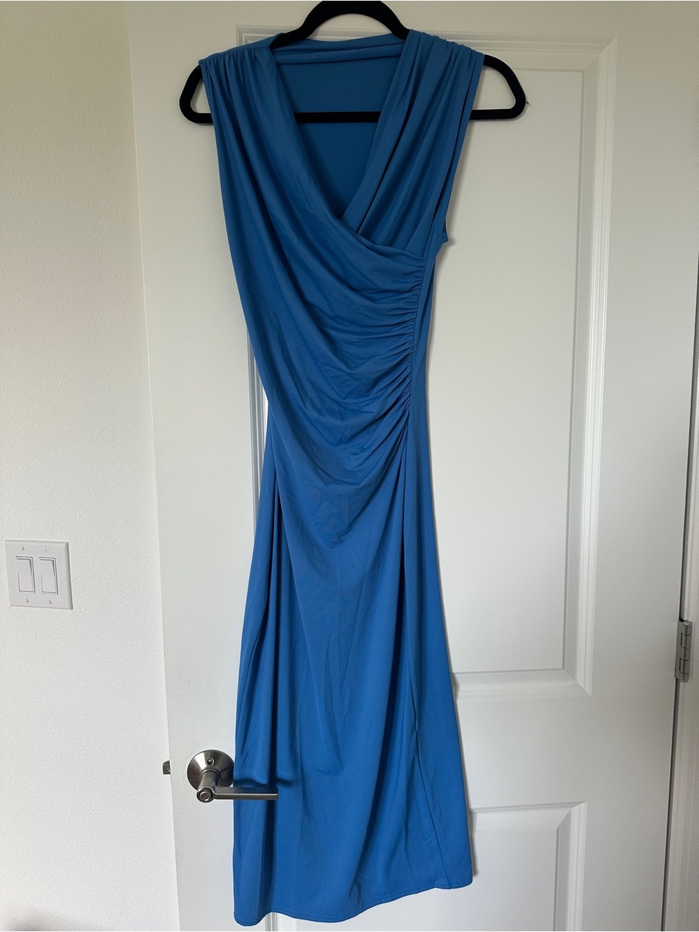 Zara Royal Blue Sleeveless Midi Bodycon Dress - Picture 5 of 6
